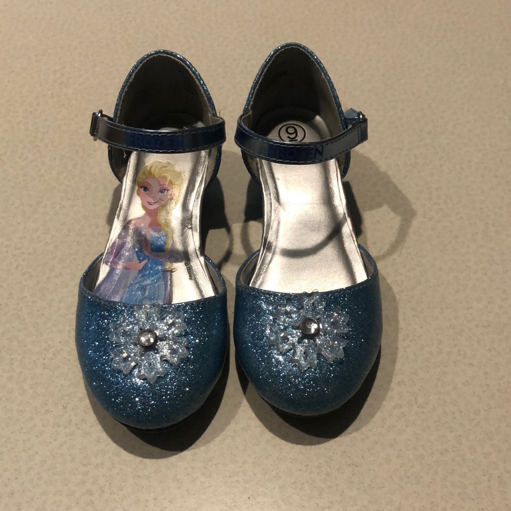Size 9 Frozen shoes